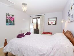 Lowbrook Cottage