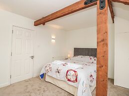 Lower Norton Apartment