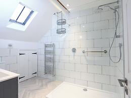 Lower Norton Apartment