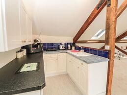 Lower Norton Apartment