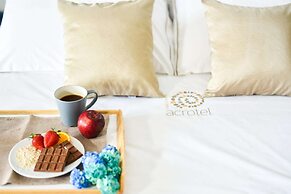 Acrotel Porto Brava Luxury Villas