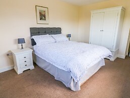 Ardsley Cottage - Longford Hall Farm Holiday Cottages