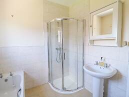 Ardsley Cottage - Longford Hall Farm Holiday Cottages