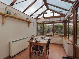 Horseshoe Cottage