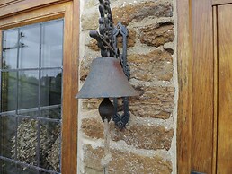 Horseshoe Cottage