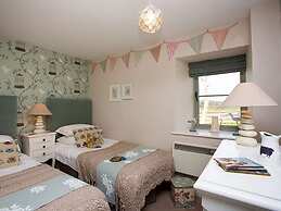 Estuary Cottage