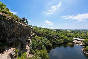 Costentyn, Tor Down Quarry