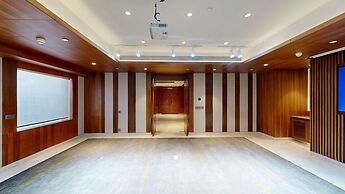 Radisson Blu Towers Kaushambi Delhi NCR