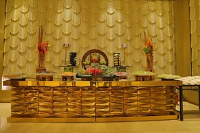 Radisson Blu Towers Kaushambi Delhi NCR