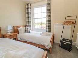 Coquet View Apartment