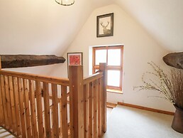 Old Hall Barn 4
