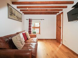 Old Hall Barn 4