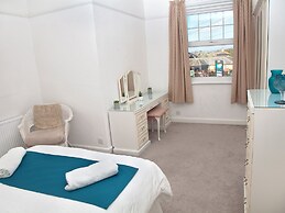 Weymouth Bay Apartment B