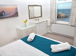 Weymouth Bay Apartment B