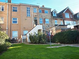 Weymouth Bay Apartment B