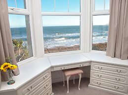 Weymouth Bay Apartment B