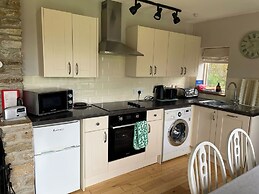 Whispering Pines Cottage