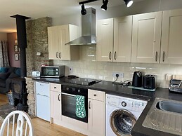 Whispering Pines Cottage