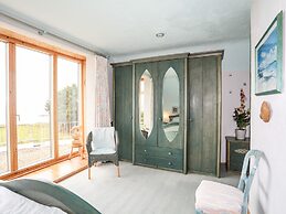 Bryn Y Mor, Borth Y Gest