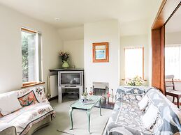 Bryn Y Mor, Borth Y Gest