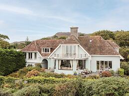 Bryn Y Mor, Borth Y Gest