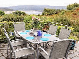 Bryn Y Mor, Borth Y Gest