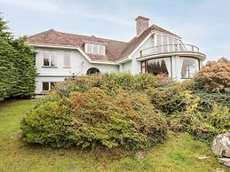 Bryn Y Mor, Borth Y Gest