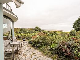 Bryn Y Mor, Borth Y Gest