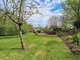 Lily Cottage