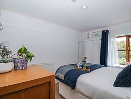 Lily Cottage