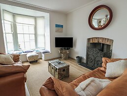 Tri Raglan Mawr