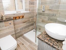 2 Old Coastguard House