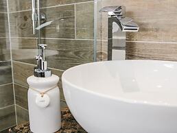 2 Old Coastguard House