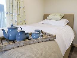 2 Old Coastguard House