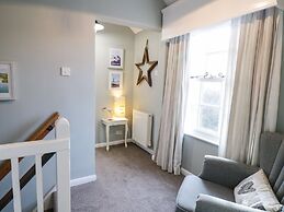 2 Old Coastguard House