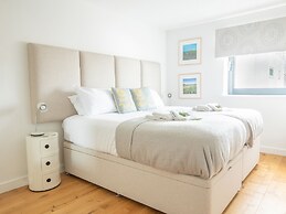 Onshore 6 - Newquay Towan Beach View