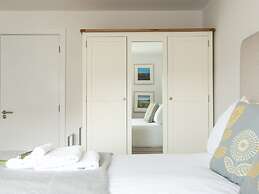 Onshore 6 - Newquay Towan Beach View