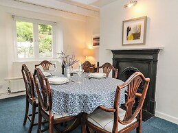 Clamoak Cottage