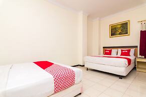OYO 2097 Hotel Laksana Inn