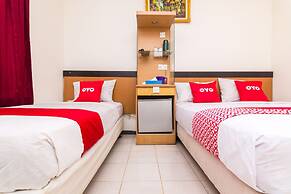 OYO 2097 Hotel Laksana Inn