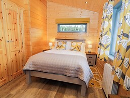 Oak Lodge