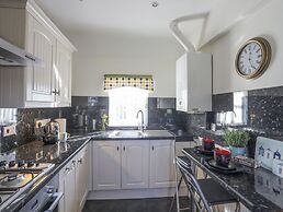 Tyn Towyn - Bwthyn Carreg