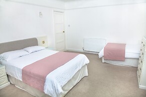 Weymouth Bay Apartment C