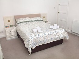 Weymouth Bay Apartment C