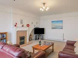 Weymouth Bay Apartment C