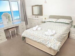 Weymouth Bay Apartment C