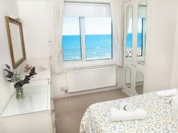 Weymouth Bay Apartment C