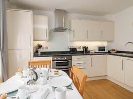 Admiral's Quarter Apartment 4