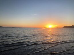 Admiral's Quarter Apartment 4