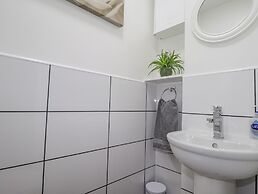 25 Langlands Terrace